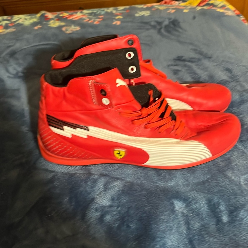 Puma Evospeed F1 Ferrari mid top sneakers